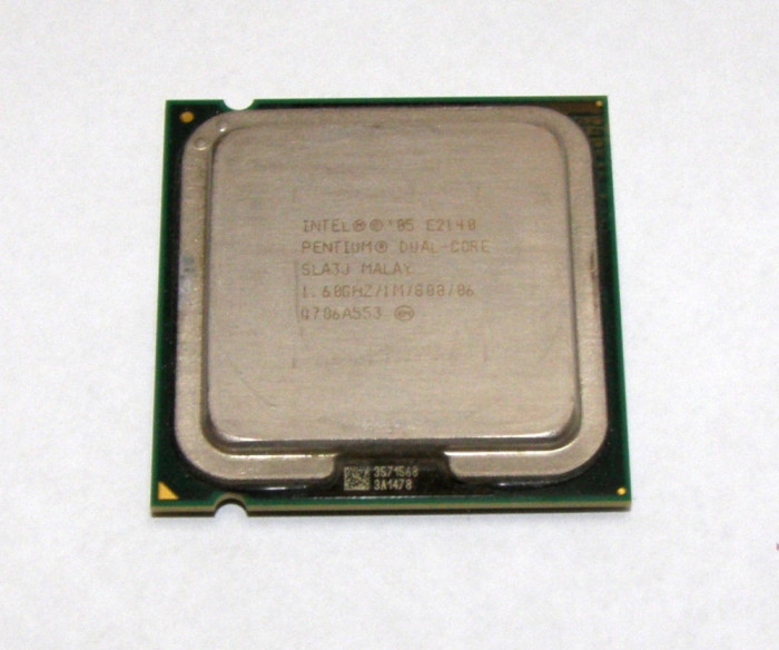 Procesor Intel Dual Core E2140 1.6 GHz 1Mb cache FSB 800 Mhz socket LGA775(179)