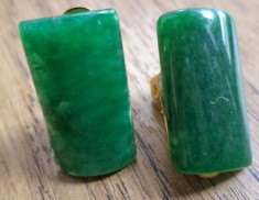 Cercei clips auriu cu cabochoane dreptunghiulare agata verde padure foto