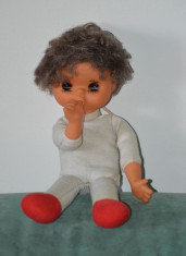 Papusa veche anii &amp;#039;70, Sekiguchi Gege Monchhichi (isi suge degetul), 28cm foto