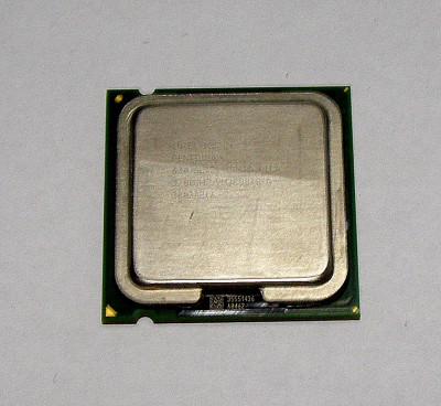 Procesor P4 3 GHz socket LGA775 2 Mb cache 800 FSB(64) foto