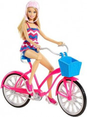 Papusa Barbie Glam Bike With Doll foto