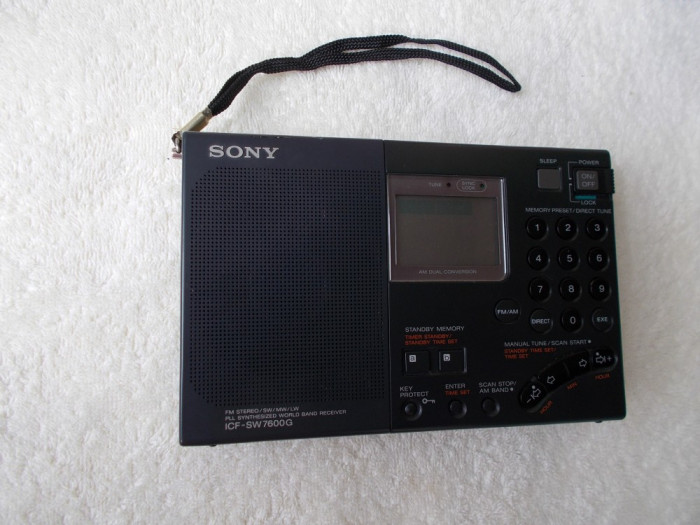 RADIO SONY ICF-SW7600G ,FUNCTIONEAZA .