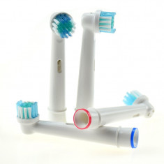 Set 4 rezerve compatibile cu periutele Oral-B foto