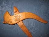 5889-Spargator rustic lemn model sculptat stare buna.