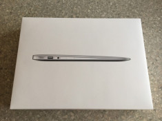 MacBook Air 13&amp;quot;, 128GB, 4GB | Desigilat dar absolut nou | Garantie cca 8 luni foto