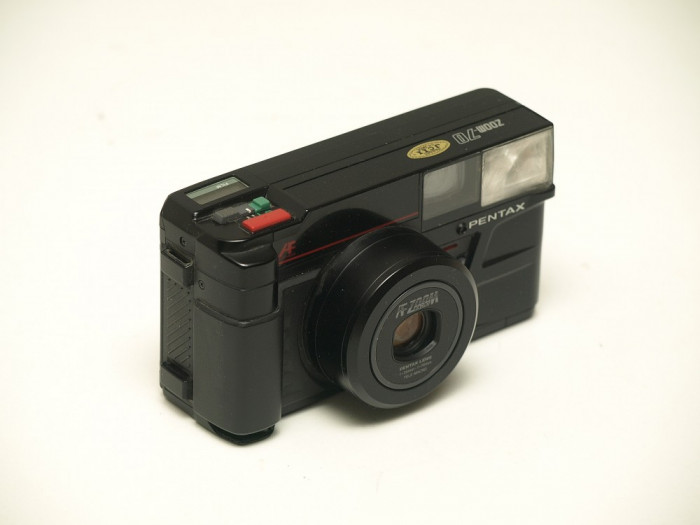 Pentax Zoom 70