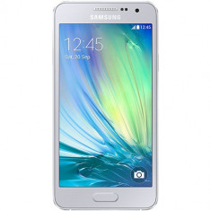 Telefon mobil Samsung Galaxy A3 Dualsim 16GB 3G Argintiu foto