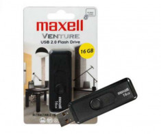 Stik Maxell 16 GB USB 2.0 foto