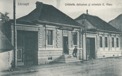 ZARNESTI COFETARIE DELICATESE SI COLONIALE E. HIENZ FOTOGRAF V. GREGORSCH foto