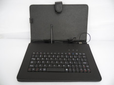Husa tip carte neagra universala reglabila cu tastatura pentru tablete de 9 inch - 10 inch foto