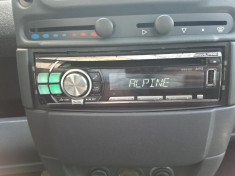 CD Player auto ALPINE,USB,Mp3,bluetooth,rds foto