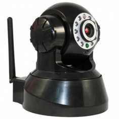 Camera cu IP PNI IP541W camera web cu fir si wireless are capacitate de rotire si comanda de la distanta prin Internet foto