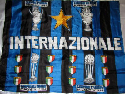 Steag fotbal - INTERNAZIONALE MILANO (dimensiuni 102 x 79 cm) foto