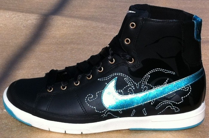 ghete dama, NIKE BLAZER Mid 100% originali, noi, piele foto mare ghete dama, NIKE BLAZER Mid 100% originali, noi, piele foto mare