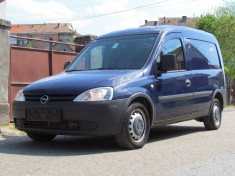 Opel Combo foto