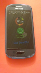Telefon mobil Samsung Galaxy S3 Mini / I8190 foto