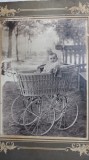 FOTOGRAFIE VECHE 1911- CARUCIOR DE EPOCA -COPIL DIN EMIGRATIA ROMANA IN AMERICA
