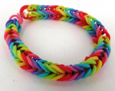 Rainbow Loom bratari 400 piese? foto