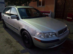 Volvo V40, 1.8 benzina, an 2001 foto