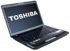 Dezmembrez Toshiba Satellite A300D foto