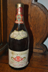 VECHE STICLA DE VIN DE COLECTIE ,AN 1970 FONTANA CANDIDA foto