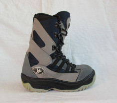 Boots snowboard Xcuse, marime 39 - 39.5 Eu (25 cm) foto