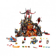 Lego - Nexo Knights - Adapostul Malefic Al Lui Jestro - 70323 foto