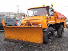 Mercedes Unimog utilaj dezapezire 4x4, 6.0 TD, an 1987 foto