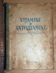 LOT 2 CARTI - VITAMINE SI ANTIVITAMINE //ALMANAH TURISTIC 1962- ONT foto