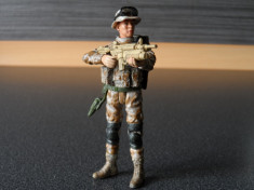 Figurina soldat modern puscas marin - BBi - 1/18 foto