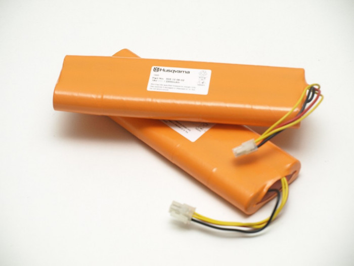 Acumulatori Husqvarna 18v 2200 mAh.