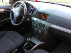 opel astra h foto