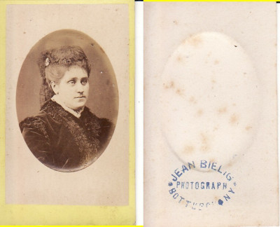 CDV, Foto cabinet Jean Bielig - epoca carton Botosani, embosata foto