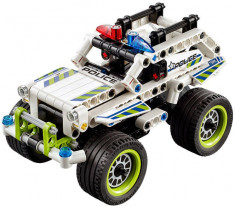 LEGO? Technic Police Interceptor 42047 foto