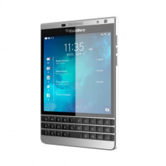 Smartphone Blackberry Passport 32GB 4G Silver Edition foto