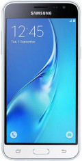 Smartphone Samsung Galaxy J3 DS White LTE/5.0&amp;amp;quot;/QC/1,5GB/8GB/2MP/5MP/2600mAh foto