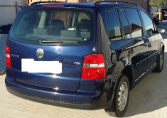 Dezmembram orice piese VW Touran 1.9 TDi 2003 - 2010 foto