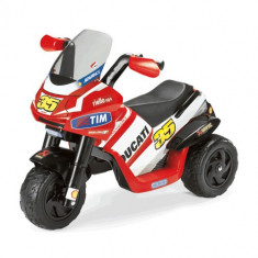 Tricicleta Ducati Desmosedici foto