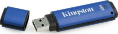 USB Flash Drive Kingston DataTraveler Vault Privacy USB 3.0 16GB foto