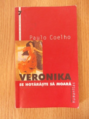 VERONIKA SE HOTARASTE SA MOARA- COELHO foto