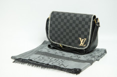 Set Geanta / Borseta de umar + Esarfa / Sal Louis Vuitton LV + Cadou Surpriza foto