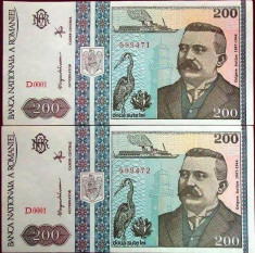 Lot / Set 2 BANCNOTE ROMANIA, 200 lei - 1992, serii consecutive *UNC Antipa foto