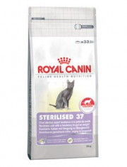 Royal Canin Sterilised 37, 2 kg foto
