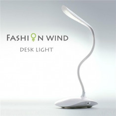 Lampa de birou cu USB Fashion Wind, senzor tactil si 3 faze iluminare foto