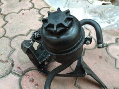 Vas ulei servo directie cu suport si conducta BMW E90,E87,E60,X1,X3,X5 foto