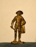 Figurina miniatura din metal galben, muschetar (Musketeer), 4cm, stanta n138,