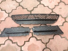 Grila bara fata BMW E90
