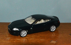 Macheta masina / masinuta de metal Welly Jaguar XK Coupe Scara 1/24, verde foto