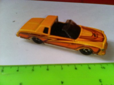 bnk jcHot Wheels - masinuta Montezooma GM TM foto