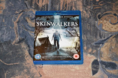 Film - Skinwalkers [Lenticular Cover] [1 Disc Blu-Ray], import UK foto